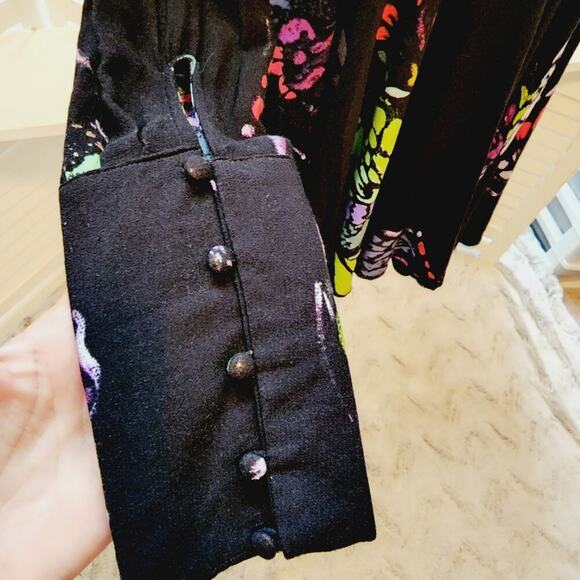 FREE PEOPLE FIELD OF BUTTERFLIES TUNIC SIZE XS (OVERSIZED) - Picture 5 of 10